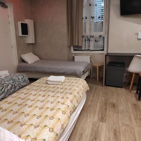 Hotel Clermont Montmartre Paris Exteriör bild